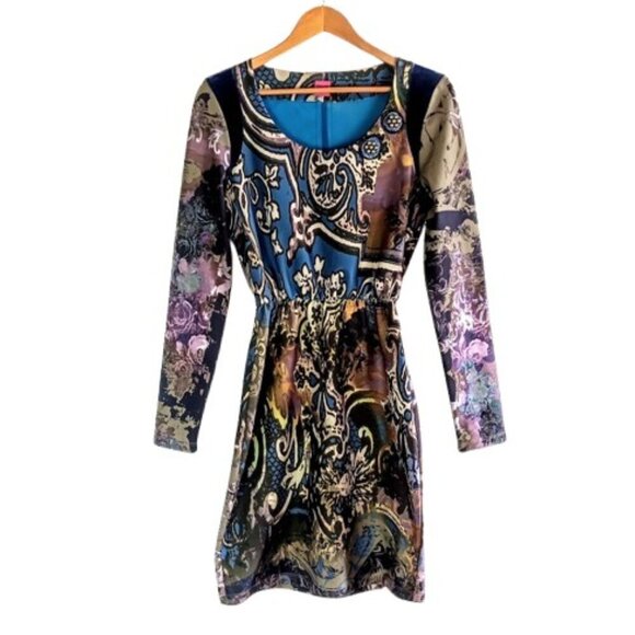 Save the Queen Italy Beaded Velvet Dress - Picture 1 of 8